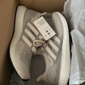 Size 7.5 Ultraboost LTD